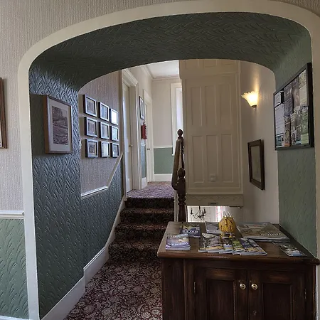 Cornlee Bed and breakfast 4*