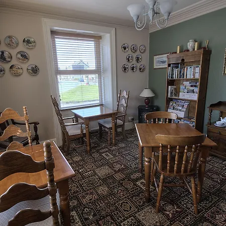 Cornlee Bed and breakfast 4*