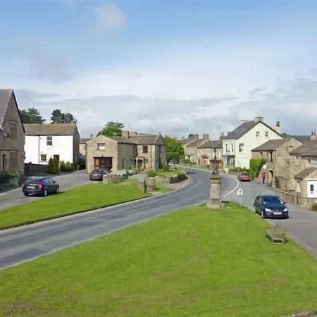 Bed & Breakfast Cornlee 4*